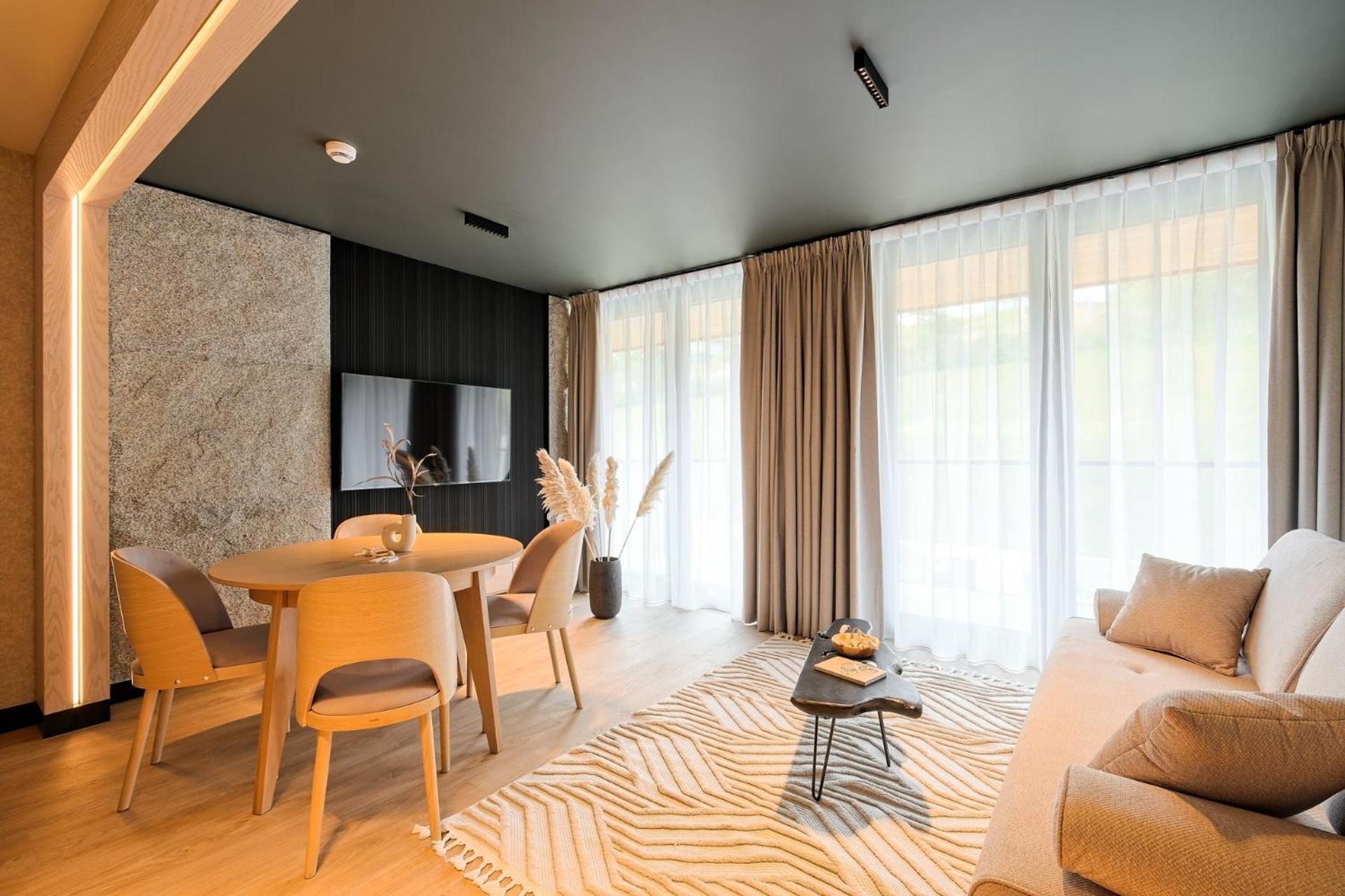 Rezydencja Sloneczna - Spa & Apartamenty Z Widokiem - Białka Tatrzańska Kültér fotó
